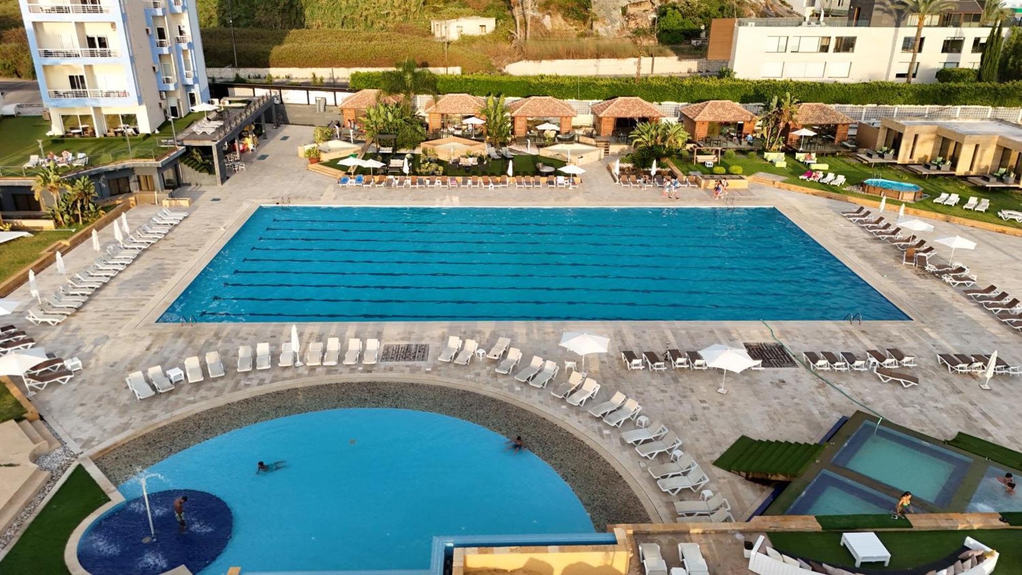 Отель Four Seasons Halat Byblos Экстерьер фото