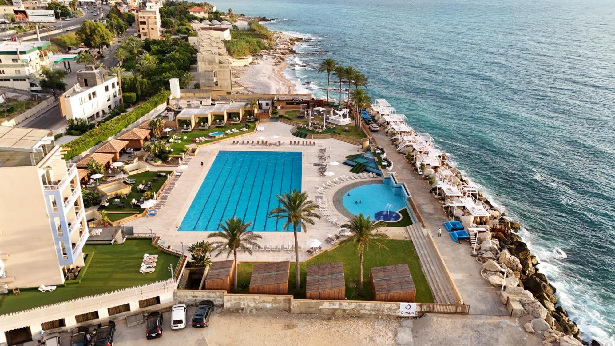 Отель Four Seasons Halat Byblos Экстерьер фото